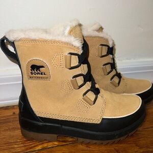 SOREL Women's Tivoli IV Waterproof Boots